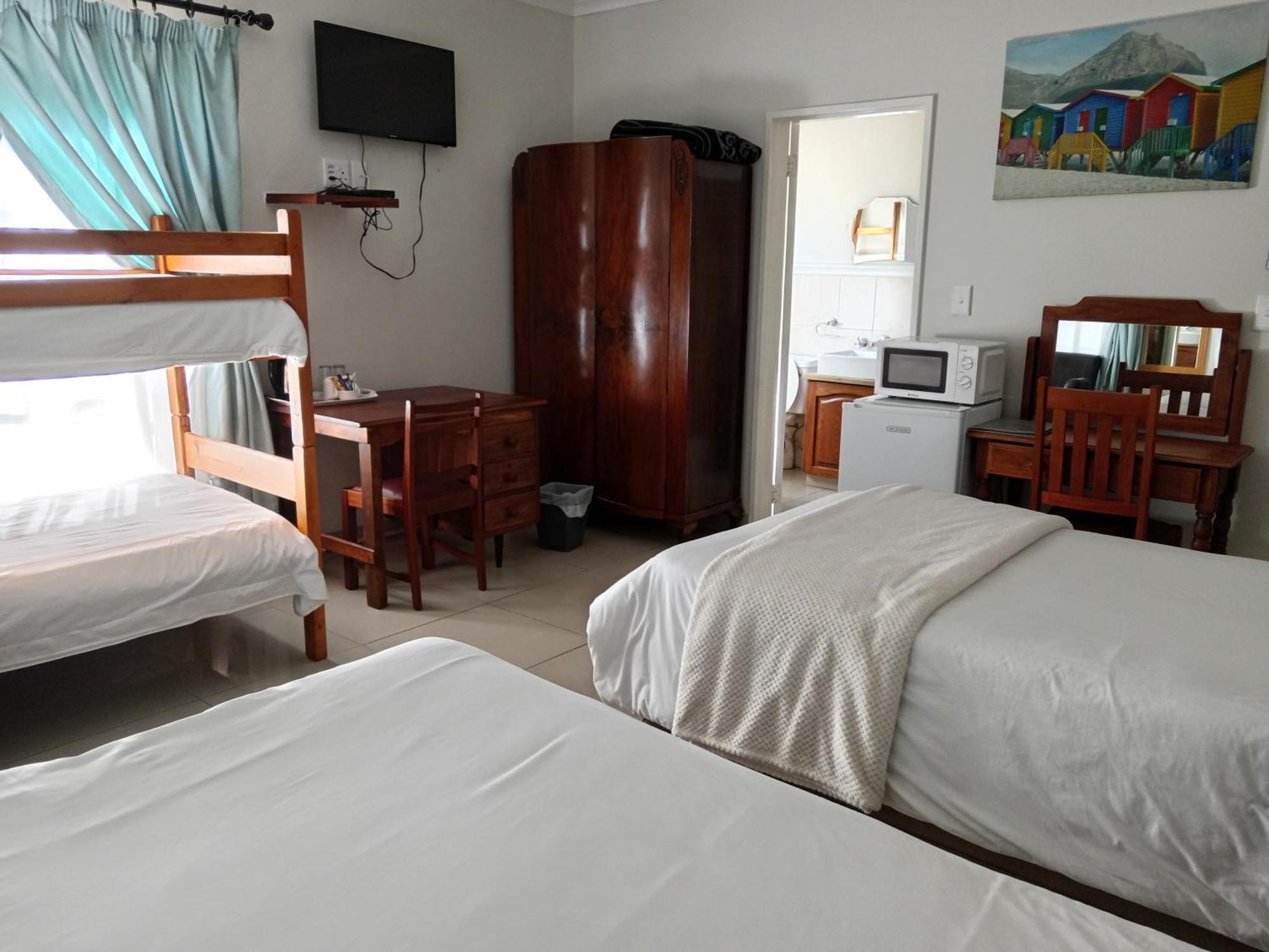 Blouberg Manor Hotel Блубергстранд Екстериор снимка