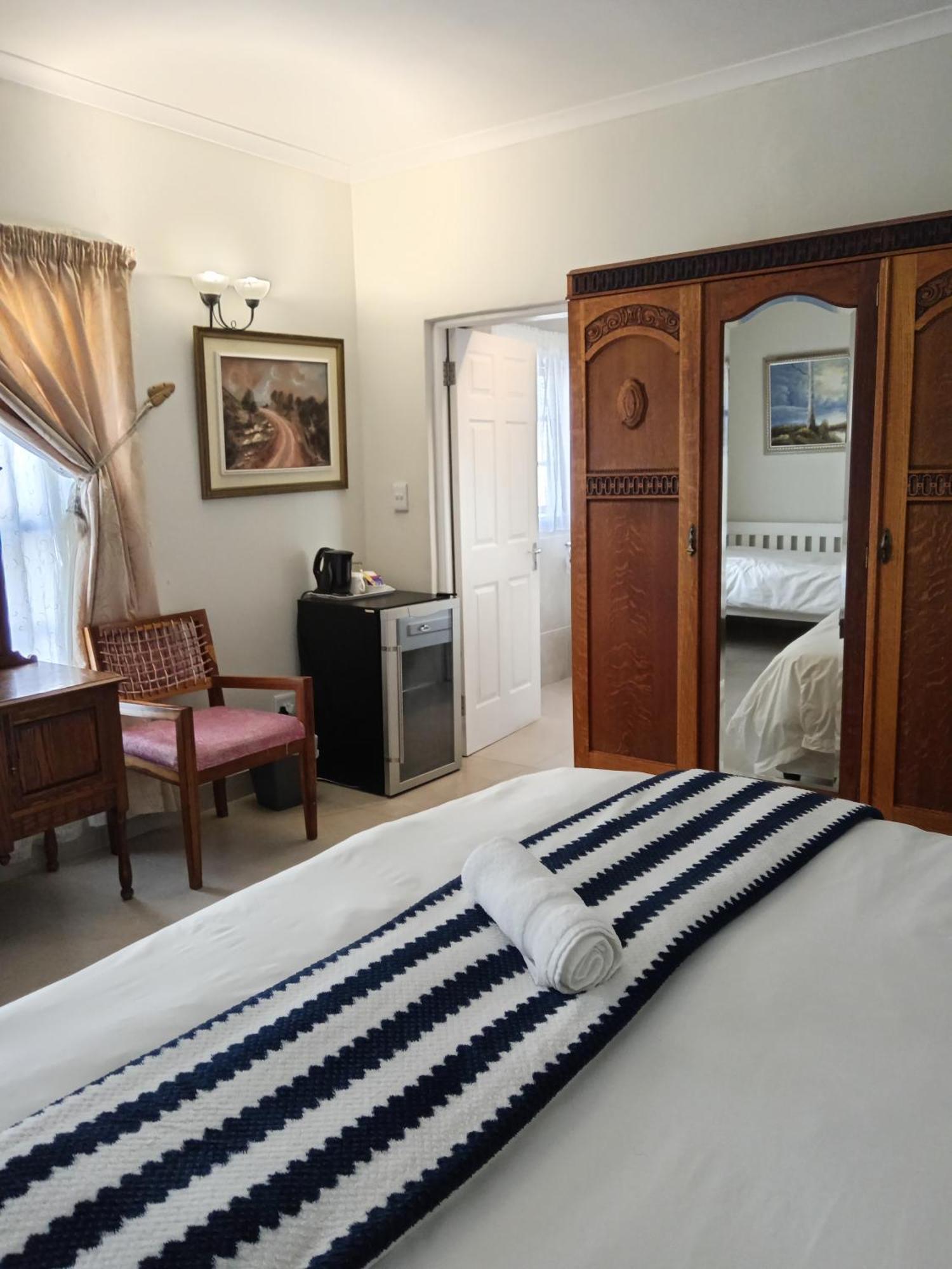 Blouberg Manor Hotel Блубергстранд Екстериор снимка
