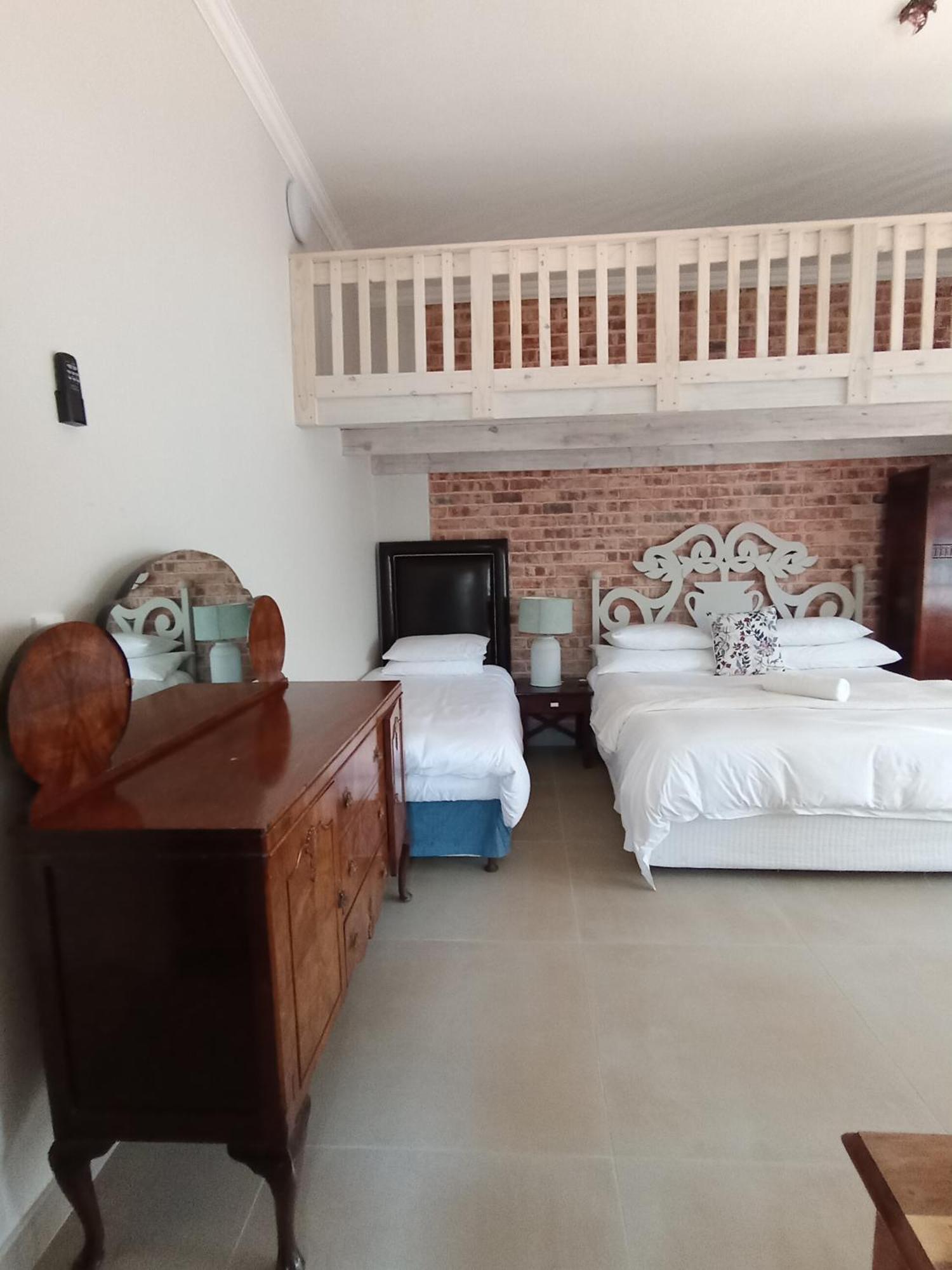 Blouberg Manor Hotel Блубергстранд Екстериор снимка