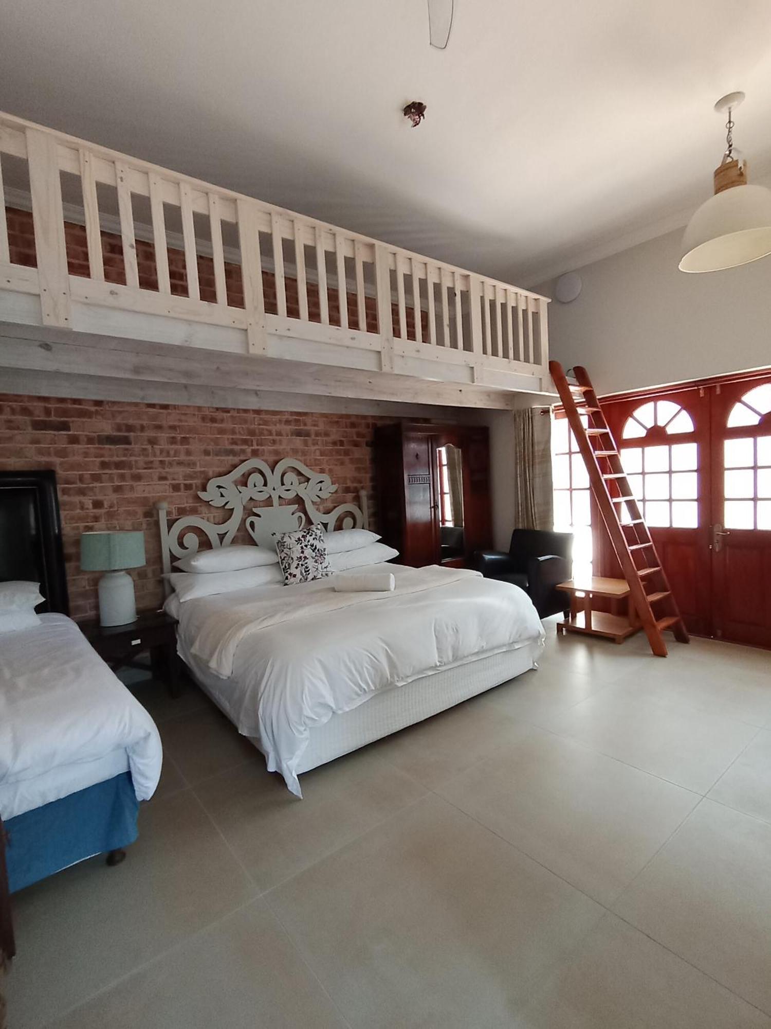 Blouberg Manor Hotel Блубергстранд Екстериор снимка